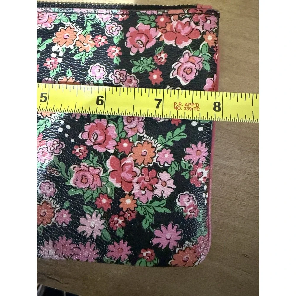 Coach Corner Zip Wristlet In Posey Cluster Floral Print Coated Canvas P